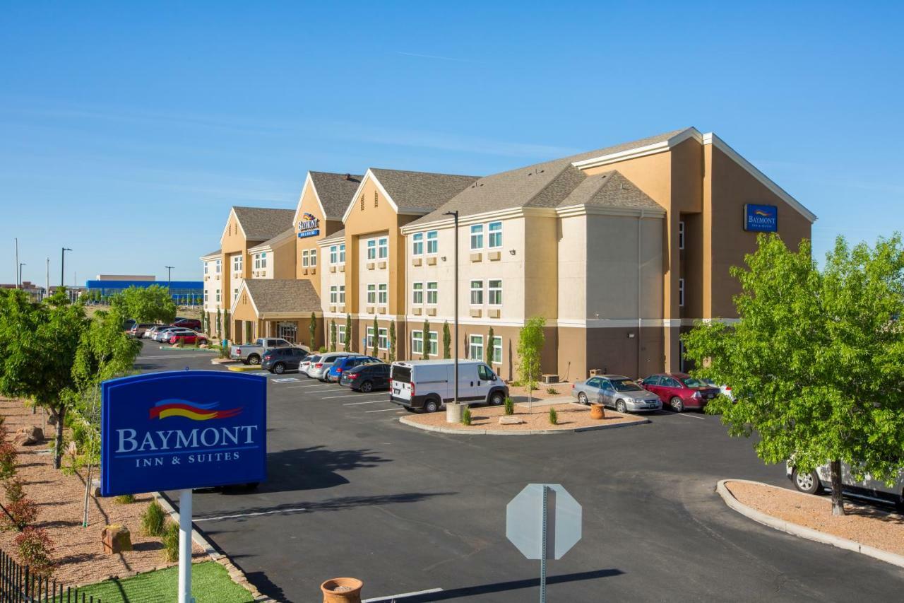 Baymont By Wyndham Albuquerque Airport Hotel Exterior photo